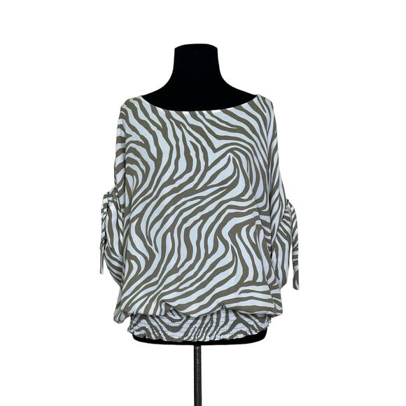 Michael Kors white green zebra print short sleeves blouse size XL - Picture 10 of 11
